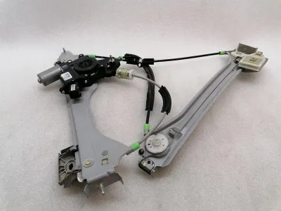 Chevrolet Corvette C8 Right Front Door Winder 84773624 Front Right Window