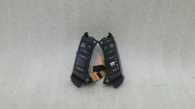 BENTLEY CONTINENTAL GT W12 Превключвател на волана 3W0959537B Превключвател на волана MFL