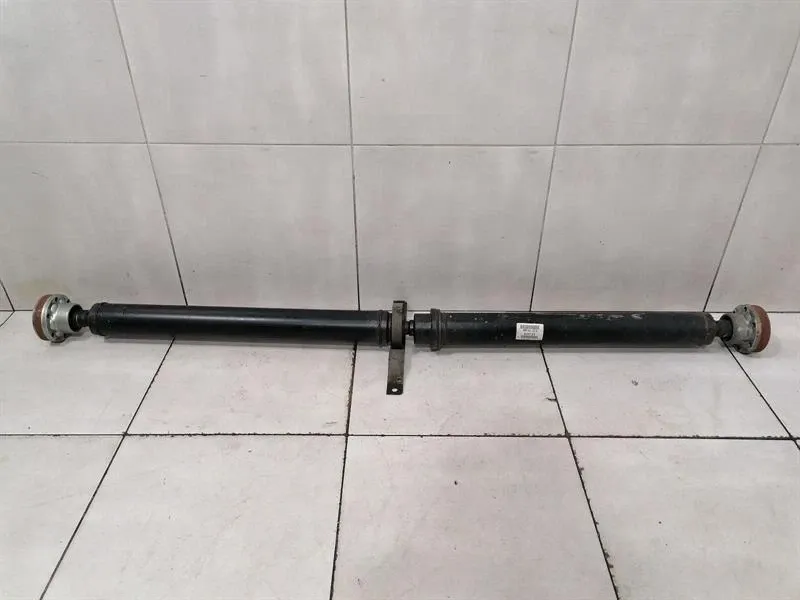 Bentley Continental GT W12 Propshaft 3W0521101D Propshaft