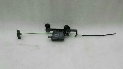 BMW 5 Series E61 E60 Actuator Fuel Cap 8377415 Fuel Cap Actuator