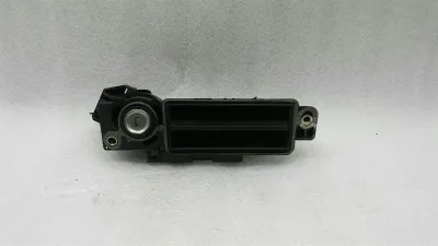 Mercedes E Class W211 дръжка на капака на багажника A2039500693 дръжка на багажника