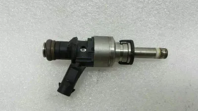 Audi RS4 8H B7 Injector 3079036N Injection Nozzle 4.2 V8