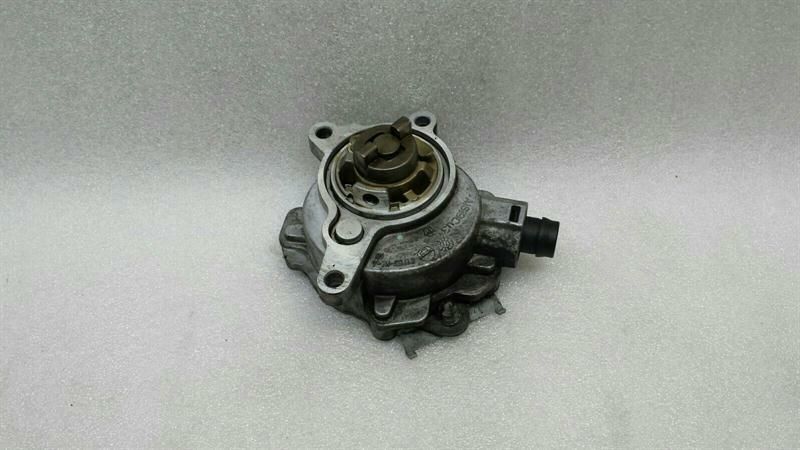 Land Rover Evoque Vacuum Pump LR025601 Vacuum Pump