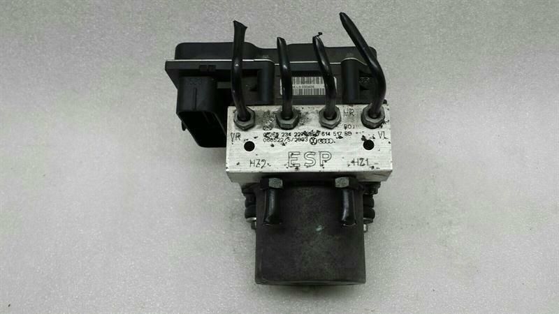 Audi RS4 8H B7 hydraulic block control unit Bosch 8e0910517g abs pump