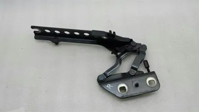 Audi A8 8E Bonnet Hinge RHS 4E0823302E Bonnet Hinge Right