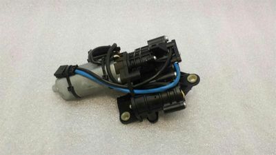 BMW 6 Series E63 E64 M6 Двигател на кормилната колона 67646956696 Двигател на кормилната колона