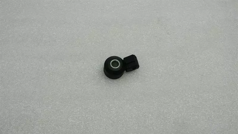 Mercedes C Class W204 Knock Sensor A0041534628 Knock Sensor M646