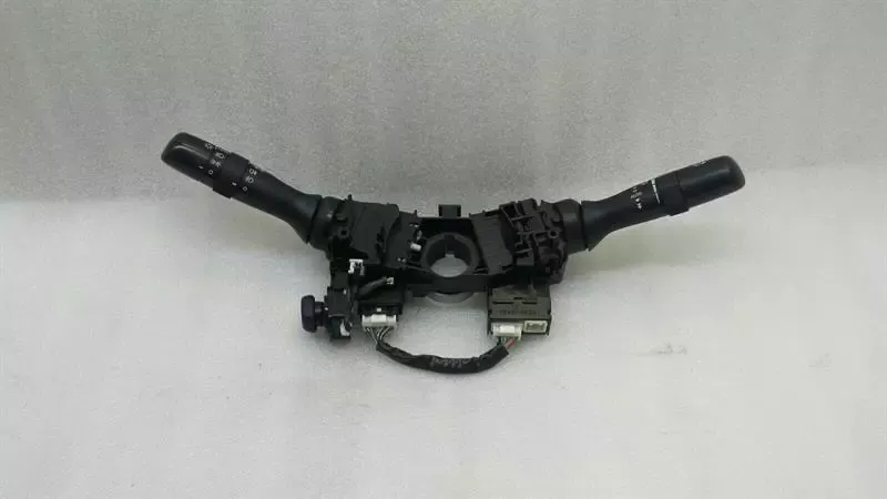 XUS IS200 Unknown Wiper Stalks 173832 Indicator Switch Steering Stock Switch