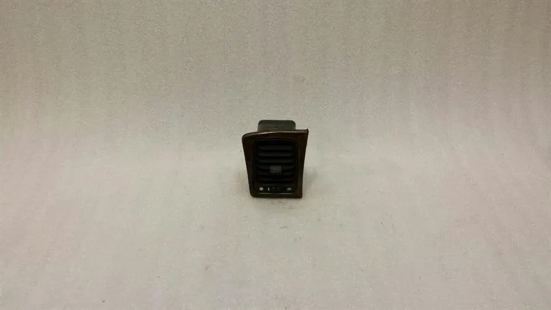 Jaguar XJ X300 left air vent GNA6730AA left ventilation nozzle