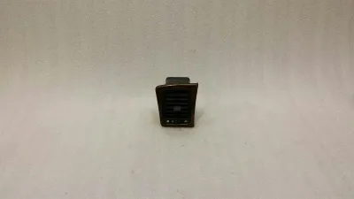 Jaguar XJ X300 left air vent GNA6730AA left ventilation nozzle