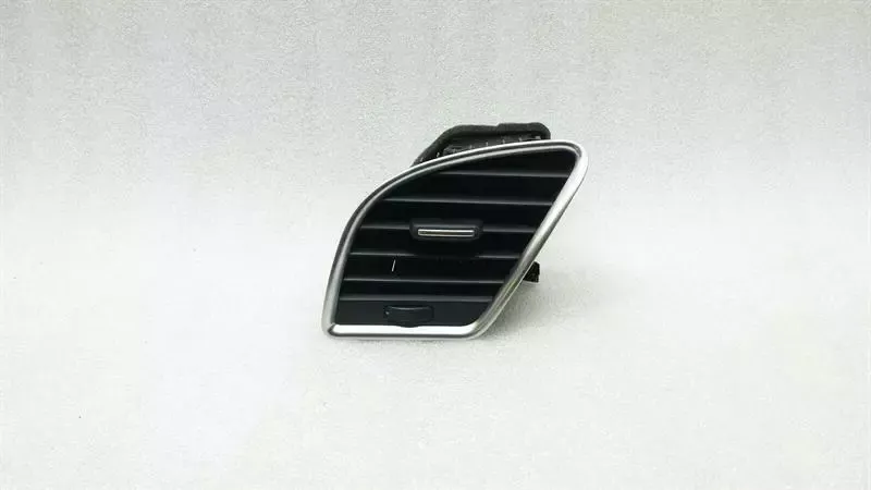 Audi A5 S5 8T RHD Left Dashboard Air Vent 8T2820901A Right Hand Drive