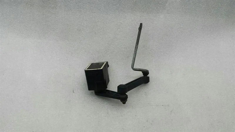Mercedes GL X164 Level Sensor A0105427717 Xenon Level Sensor