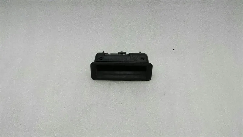 BMW 5 Series E61 Boat Lid Switch 7118158 Tailgate Switch