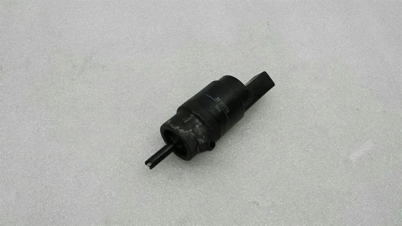 BMW Z4 E85 E86 Washer Fluid Pump 8362154 Washer Water Pump