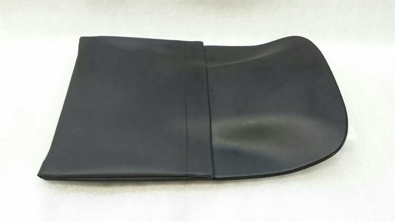 Mercedes E Class W212 преден ляв капак A2049105301 капак преден LI