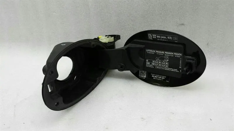 Капачка за резервоар Mercedes CL W216 A2166300067 капачка за гориво капачка за гориво