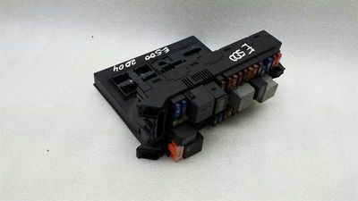 Mercedes E Class W211 Fuse Box A2115453901 Fuse Box SAM