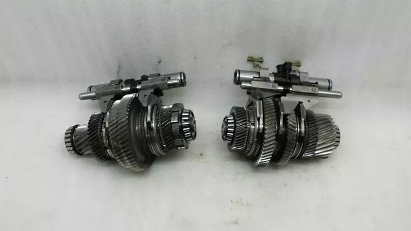 Mercedes CLA W117 W246 Комплект изходящ вал A2462608500 Комплект напречна щанга на скоростна кутия
