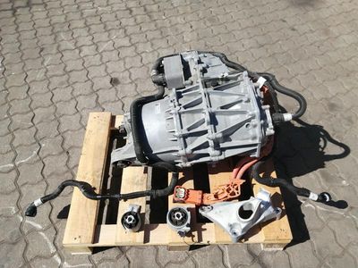 TESLA MODEL 3 СТАНДАРТЕН ДВИГАТЕЛ 1587740-00-A ЗАДЕН МОТОР 3D6