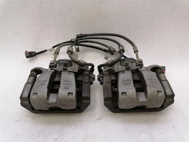 Tesla Model 3 Standard Range Rear Caliper 1044625-00-A Rear Brake Caliper SET