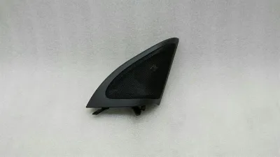 Mercedes GLA X156 Right Door Tweeter A1567200211 Speaker Front Right