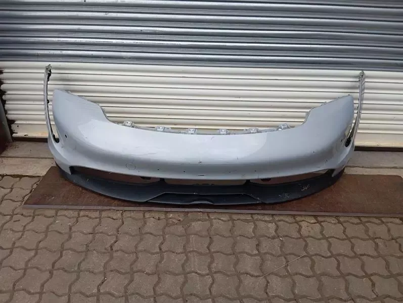 Porsche Taycan 9J Front Bumper 9J0807221G Front Bumper