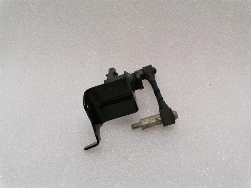 JAGUAR i-PACE X590 EV400 FLH Level Sensor J9D3-3C279-AA Front Left Sensor