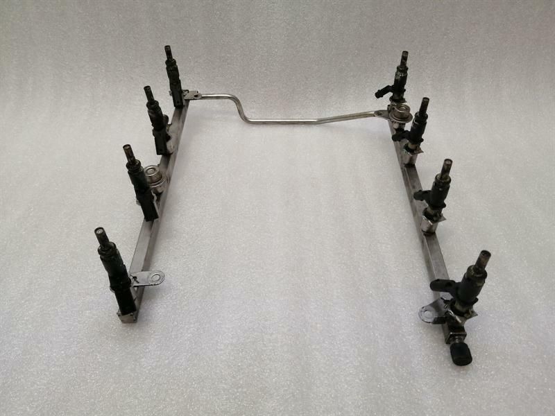 Mercedes S-Class W221 Fuel Rail A2730700995 Fuel Injection Moulding Pipe Distributor OM273