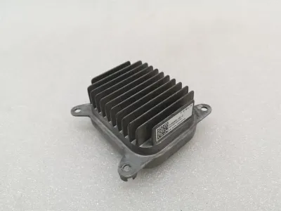 Tesla Model 3 Standard Range LED Ballast 1532925-02-C LED Ballast