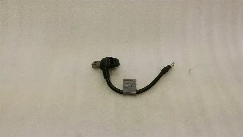 Mercedes E Class W212 Battery Cable A2045421418 Battery Harness
