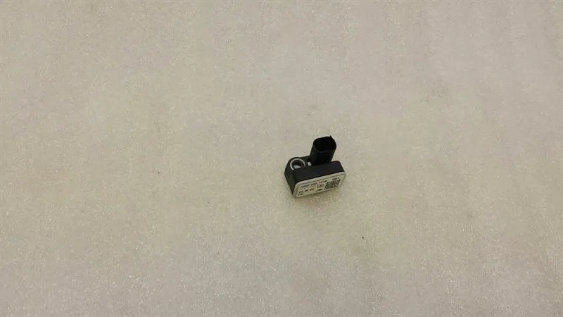 Mercedes E Class W212 Crash Sensor A0055421218 Impact Sensor SRS W164
