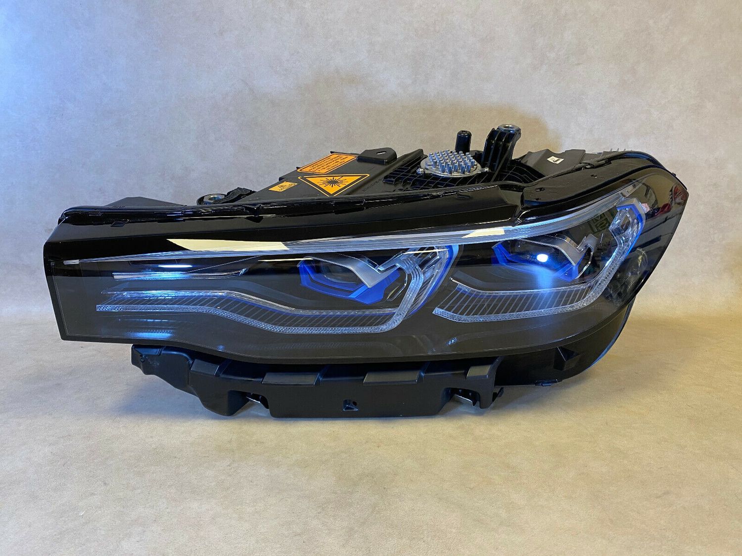 BMW X7 G07 Genuine Laser Headlight EU spec Left LH with All Ballast 63117933323