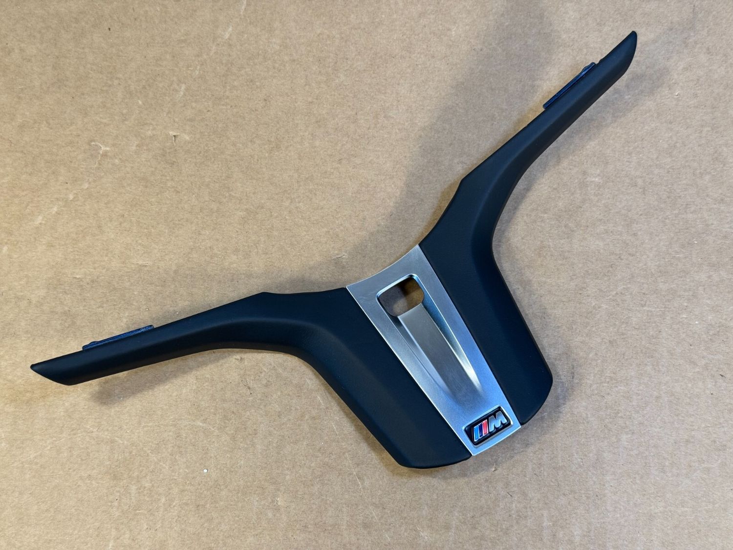 BMW 1 2 3 Z4 F G -series F40 GENUINE Decor trim cover steering wheel 32308746678