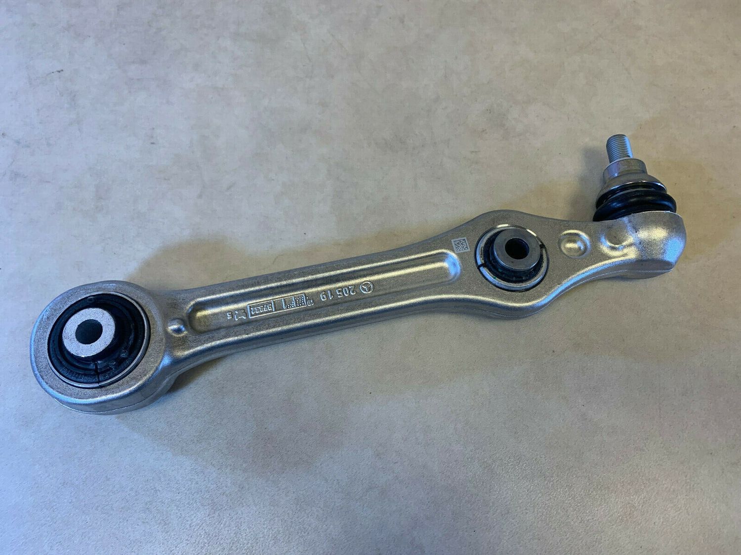 Mercedes W205 W213 W238 W253 W257 W293 GENUINE Front Wischbone Arm 4 MATIC