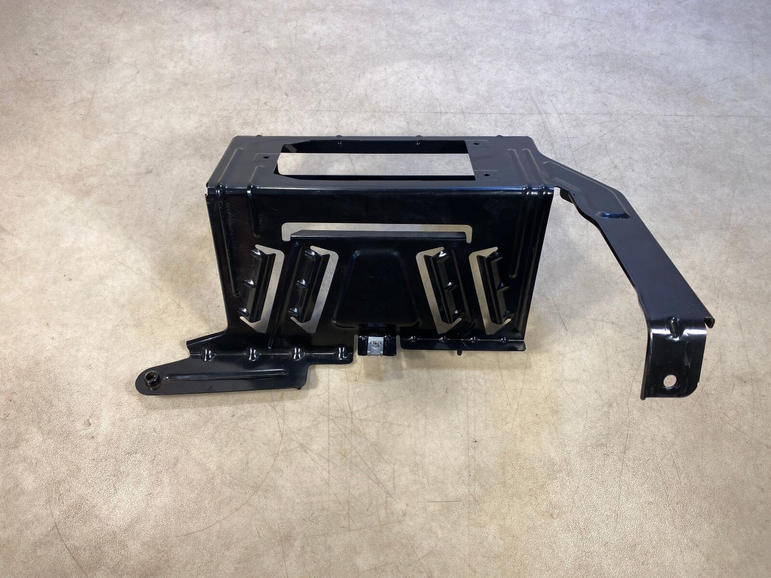 Genuine BMW X5 E70 Bracket for audio Amplifier/Phon