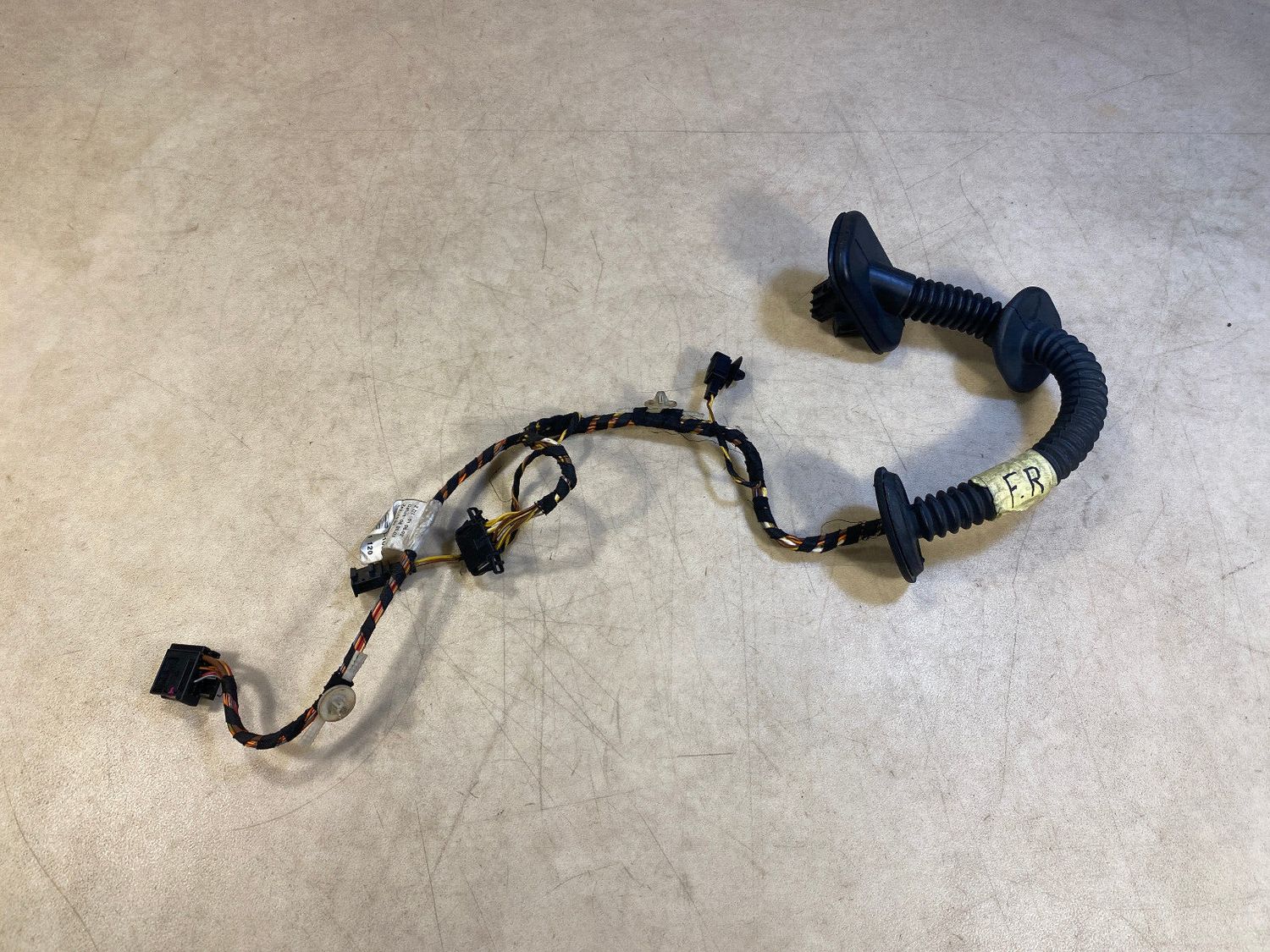 VW Touareg GENUINE Front Left Door Wiring 7L6971120