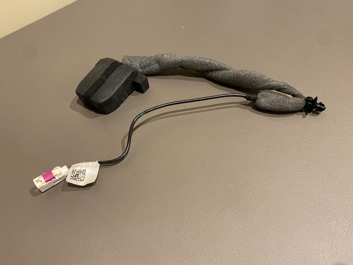 Porsche 911 991 Boxster Cayman 981 GENUINE GPS Navi Antenna Roof 99164705301