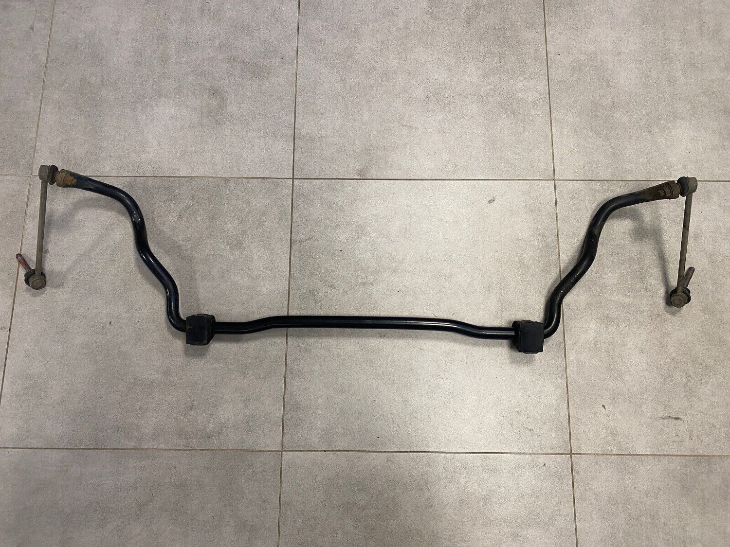 GENUINE BMW X5 E70 E70 LCI X6 E71 E72 Front Stabilizer with rubber mounting