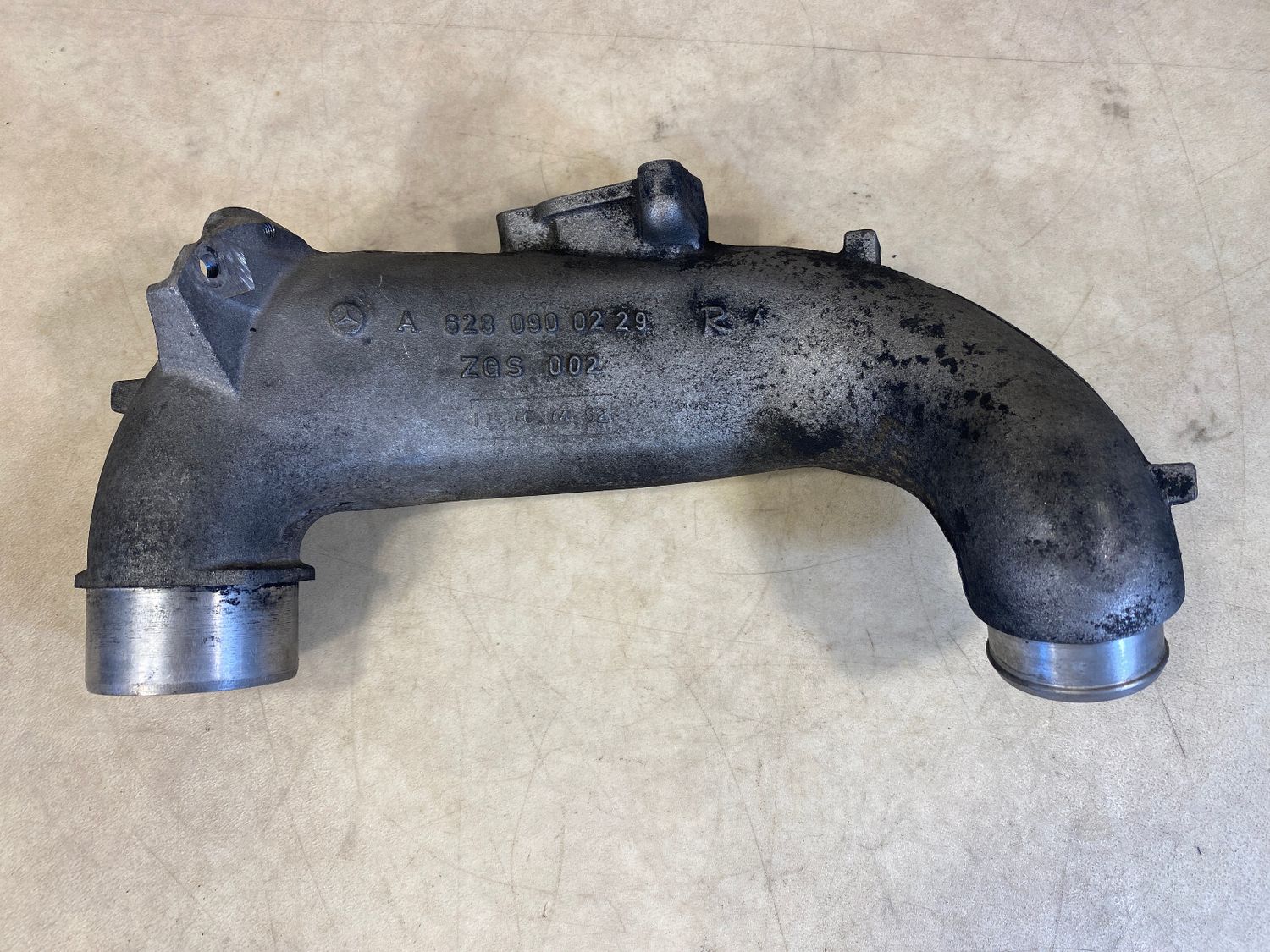 Mercedes ML G S class W163 W463 W220 4.0 400 CDI LEFT Intake Air Suction Tube