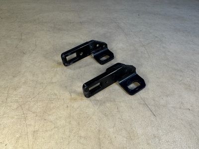 ИСТИНСКИ BMW X5 E70 LCI Striker долна част на капака на багажника Locker Left &amp; Right КОМПЛЕКТ 2 БР.