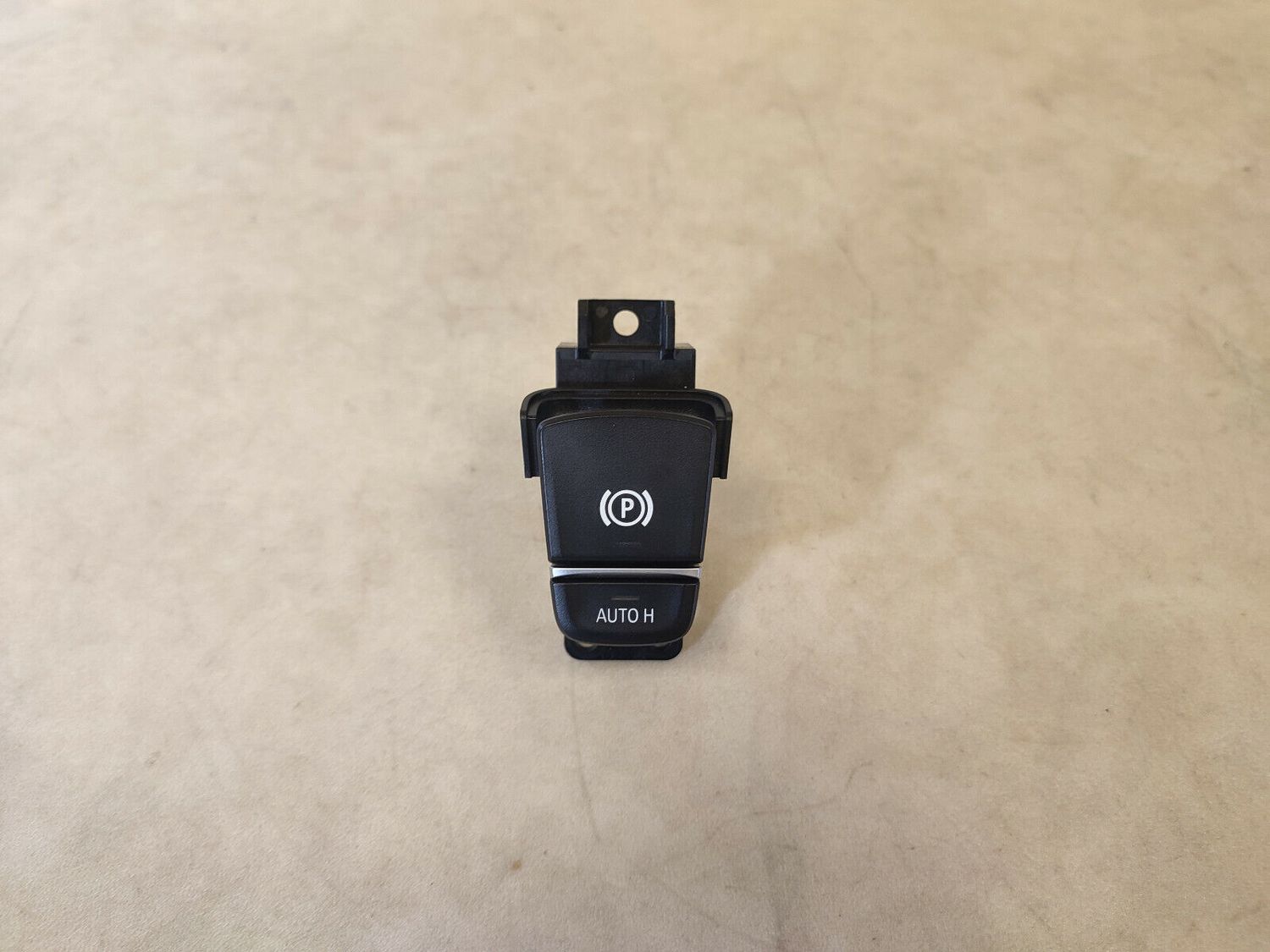 BMW F90 M5 G30 G31 G32 G01 G02 X3 X4 Switch Parking Brake/Auto-Hol