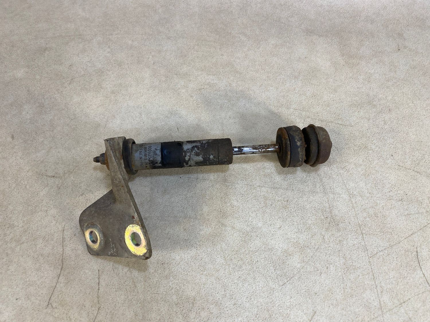 GENUINE BMW E23 7 Engine Damper Shock Absorber 11811246285