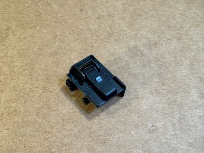 Оригинален конектор за кабел на волана BMW F G Series Horh Plug Cover 9135012