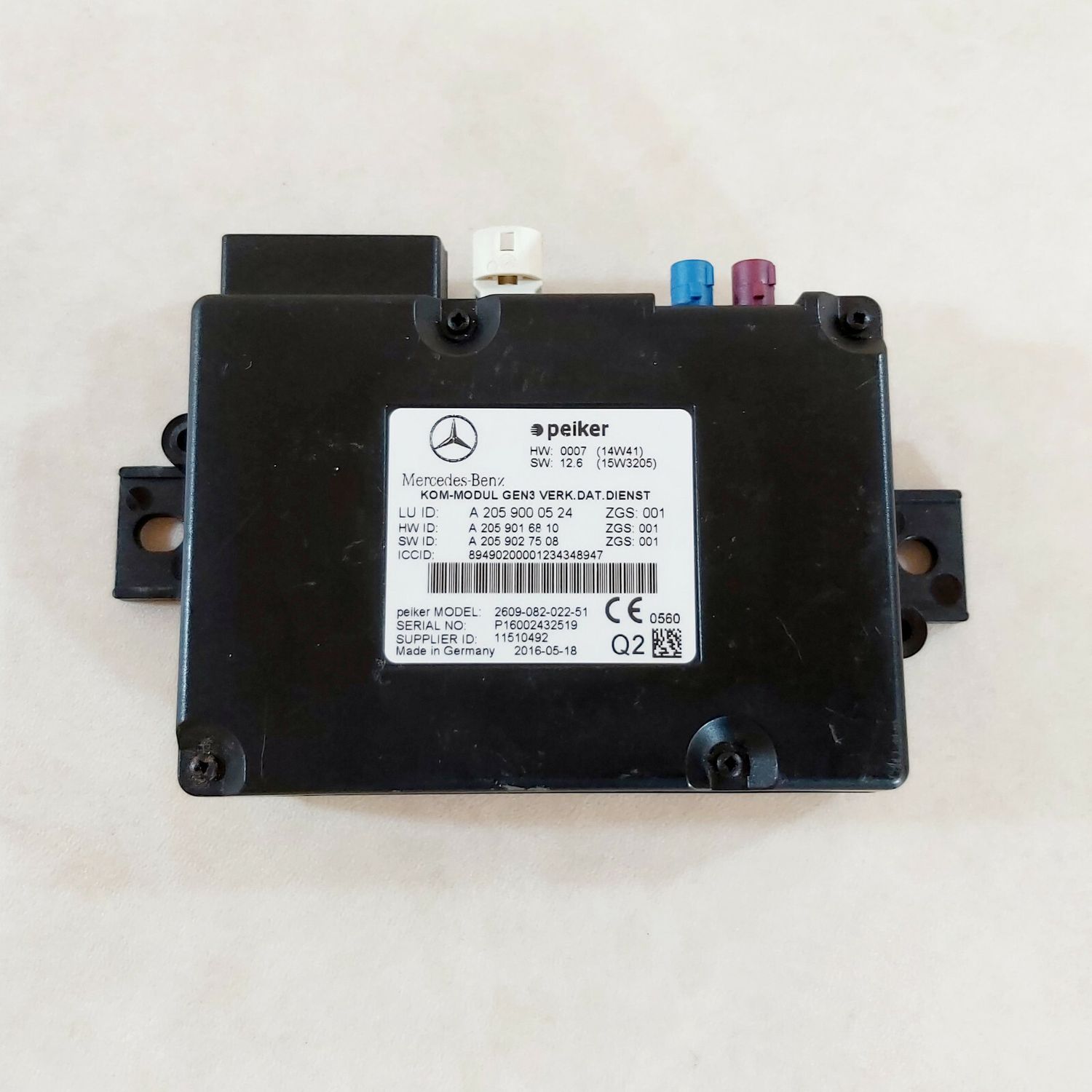 Mercedes A/C/E/CLS/ML/S OEM KOM Communication Module A2059000524