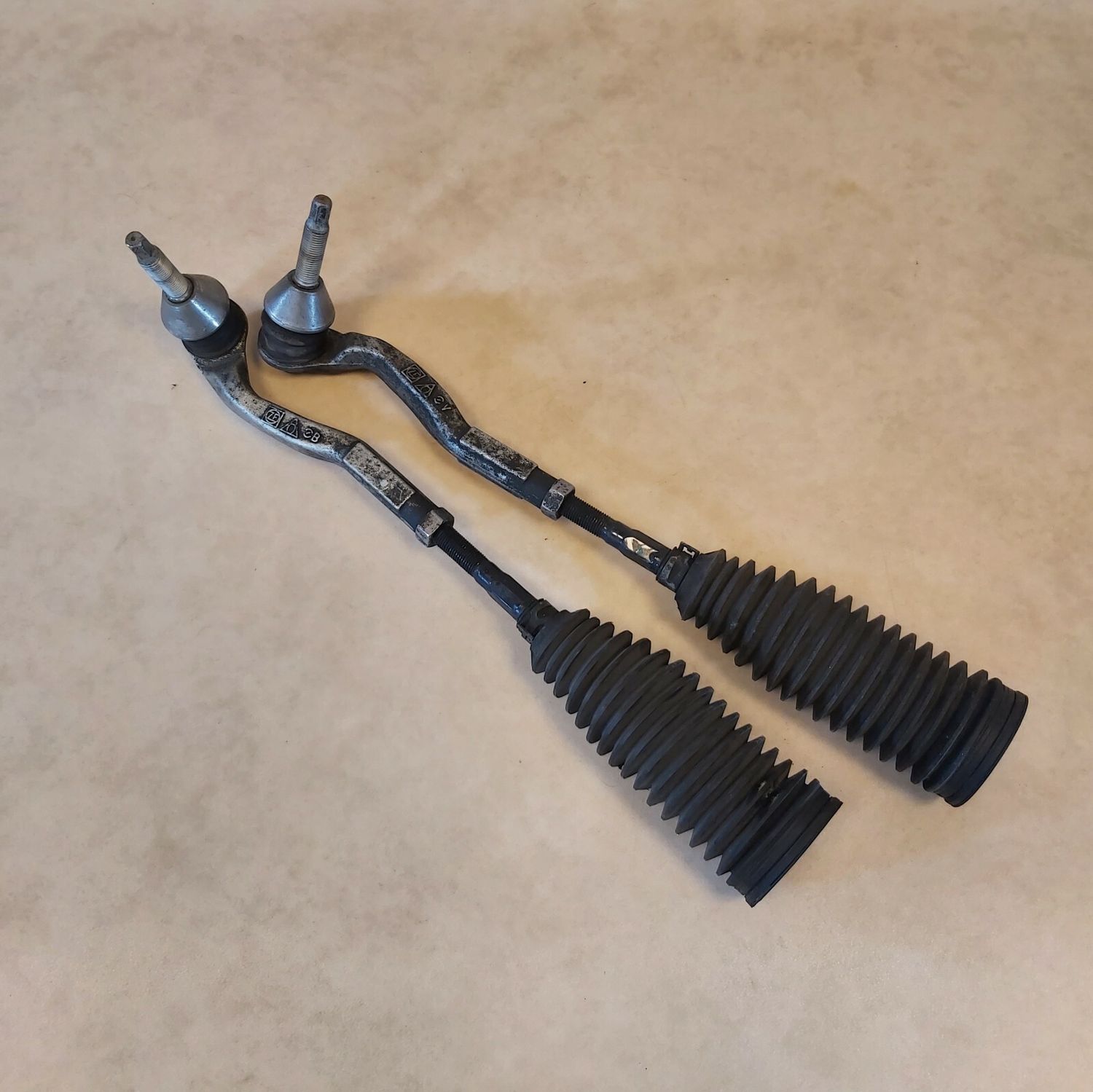 Mercedes GLC W253 C253 GENUINE Steering Rack Tie Rod Bellow Set
