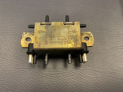 Mercedes SL S G класа W129 W140 W463 ОРИГИНАЛЕН вакуумен електромагнитен клапан A0025400697