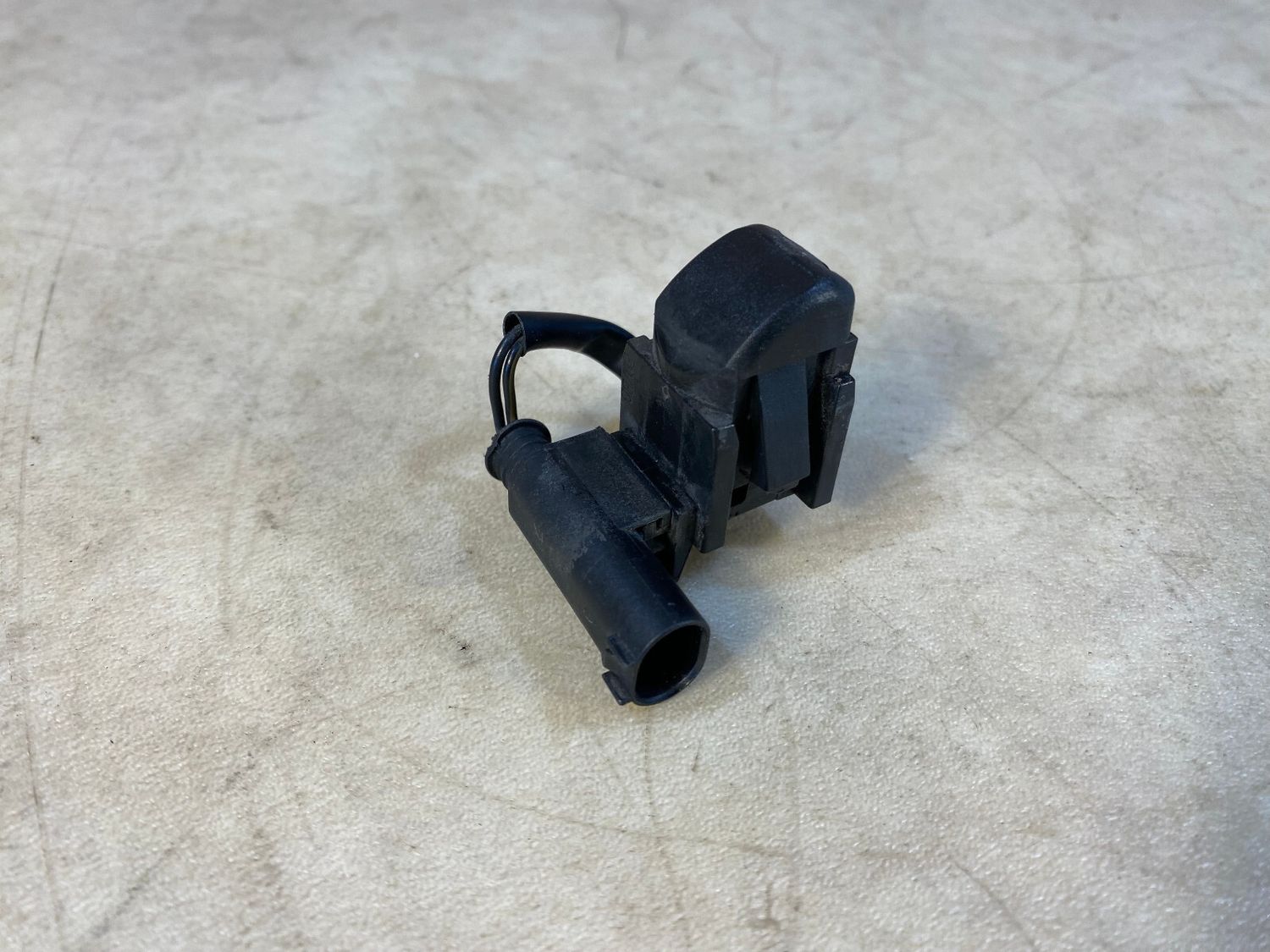 Mercedes C E G class W203 W211 W463 OEM Washer Jet Nozzle A2038600147