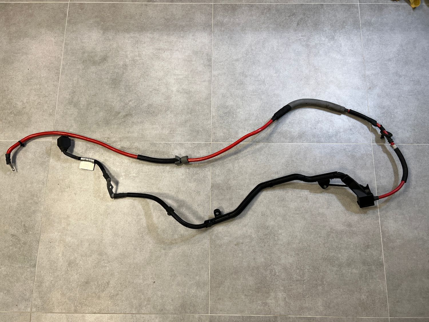 Porsche 911 991 GENUINE Battery Positiv Plus Wire Harness 99161101600