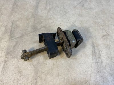 Mercedes G class W463 GENUINE Ограничител на предна/задна врата ляв или десен A4637300116