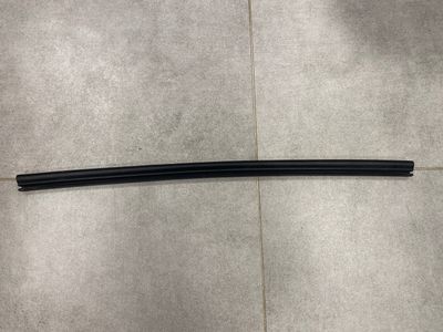 GENUINE BMW X5 E70 Seal Hood Side 51237148341